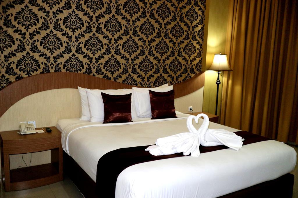 Grand Dian Boutique Hotel Cirebon Exterior photo